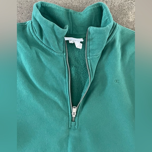 Champion UO Exclusive Quarter-Zip Mock Neck Sweatshirt sz medium baggy fit! - Picture 9 of 12
